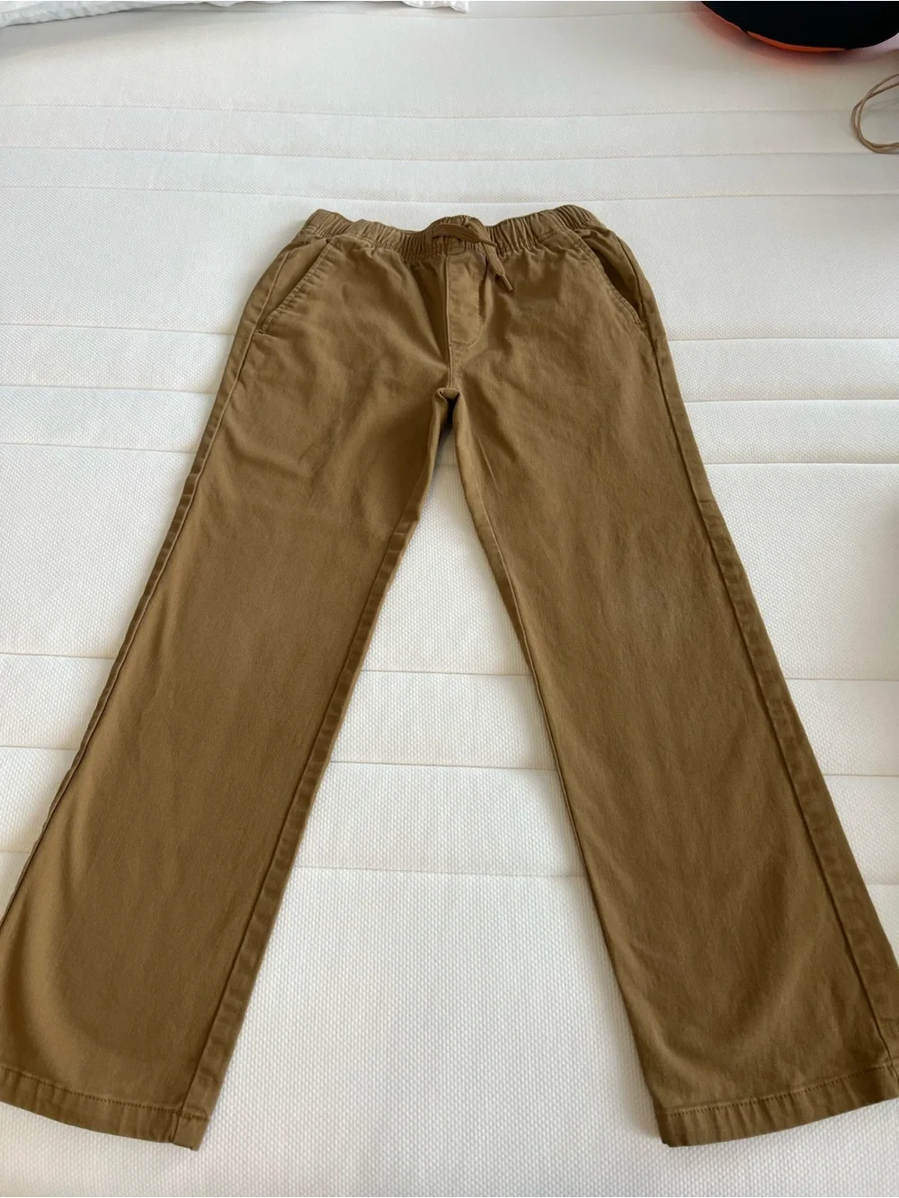 Old Navy Men’s Elastic-Waist Chinos in Tan-Brown